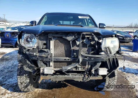 2013 Toyota Tacoma Double Cab из США, поврежденный, VIN 3TMLU4ENXDM125281